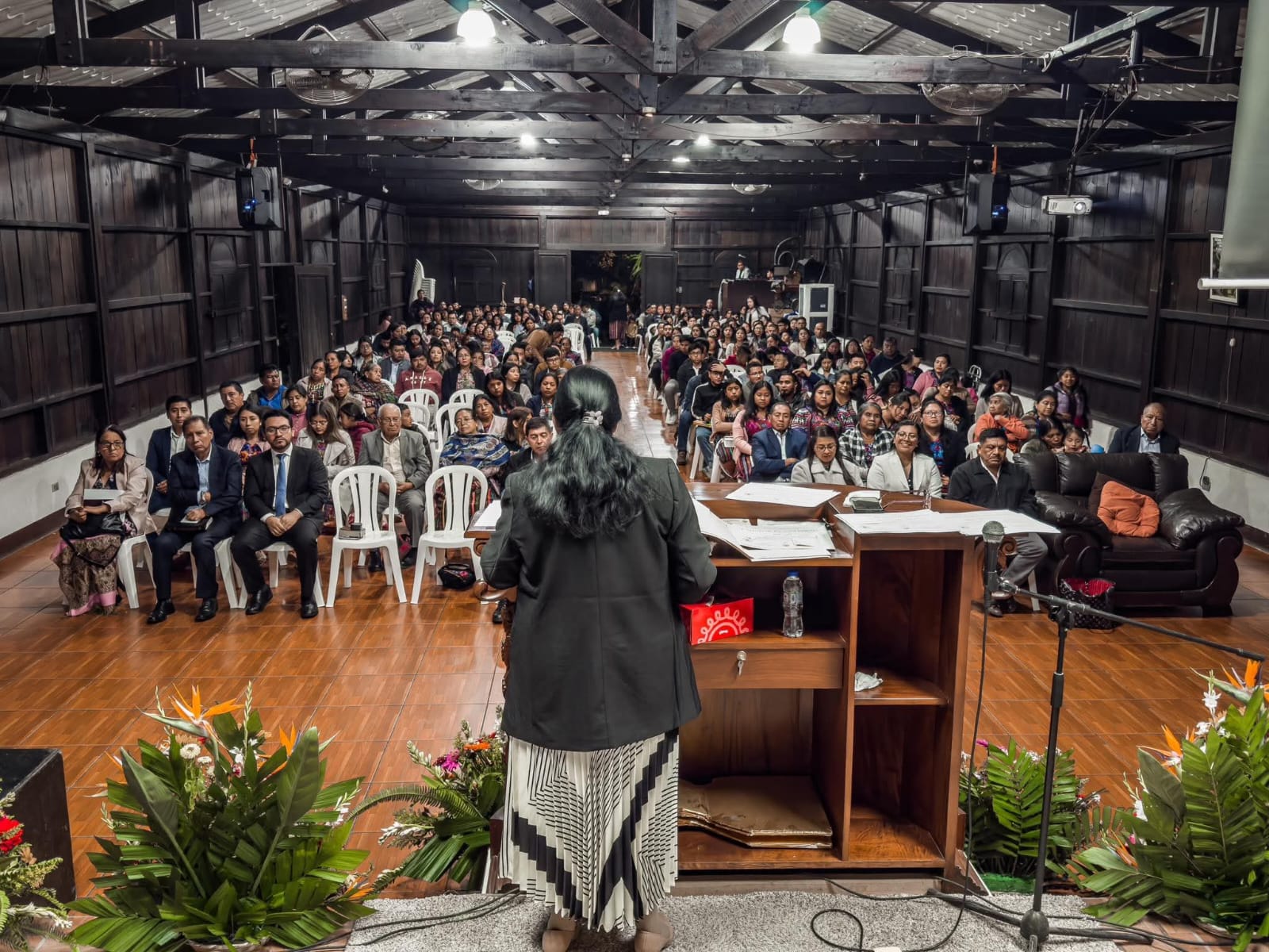 Alabanza y adoración